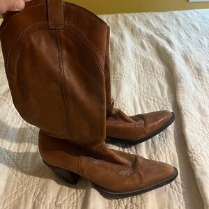 Vintage Dallas Women's Cowboy Boots Size 7.5 M Western Cognac Leather Brazil